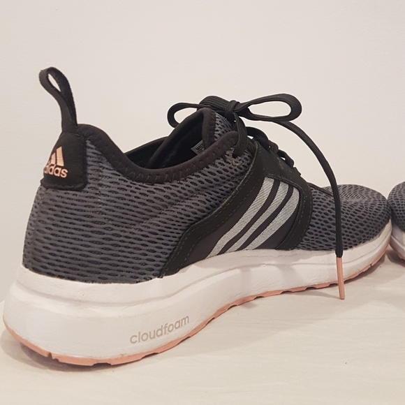 Adidas Cloadfoam Running Shoes size 8 - Picture 3 of 9